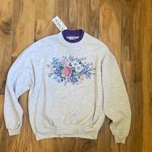 VINTAGE MORNING SUN WOMAN Floral Sweatshirt // Gray/ Purple / Size XL woman
